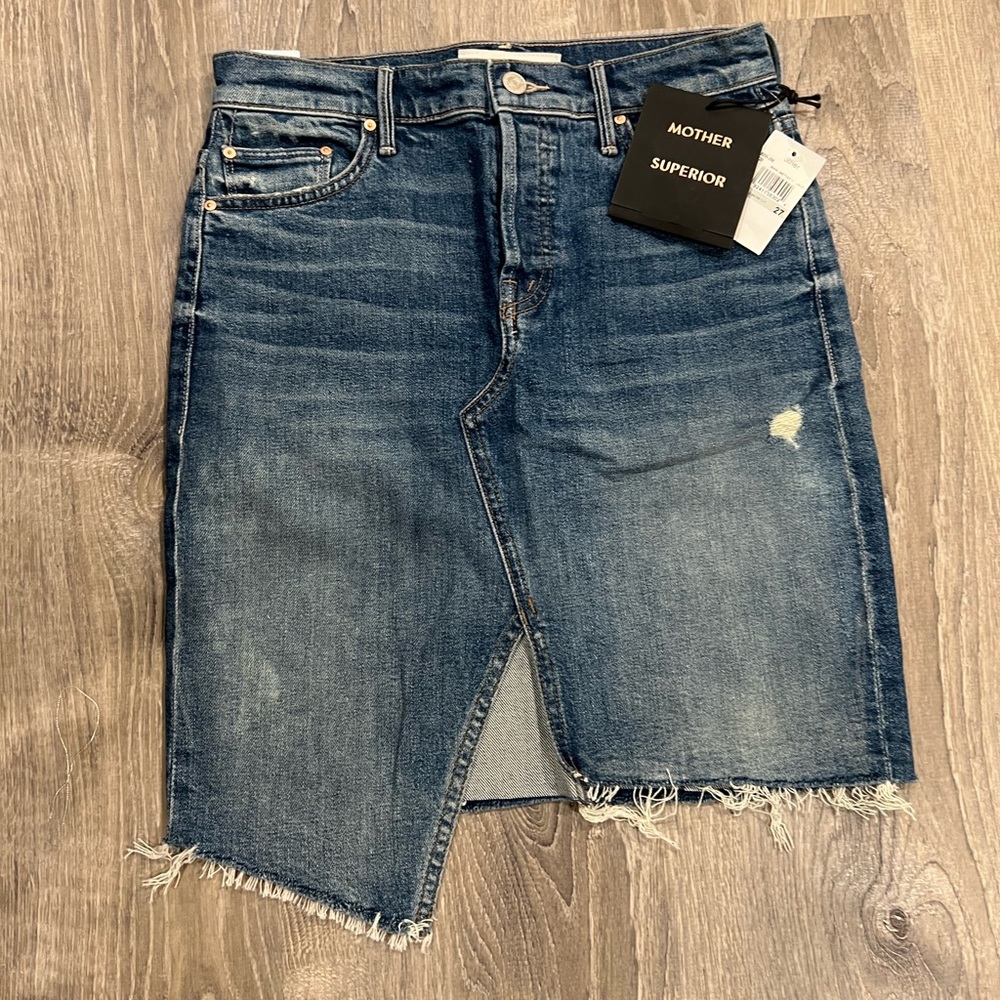 MOTHER brand Tomcat Slide Mini Fray Skirt